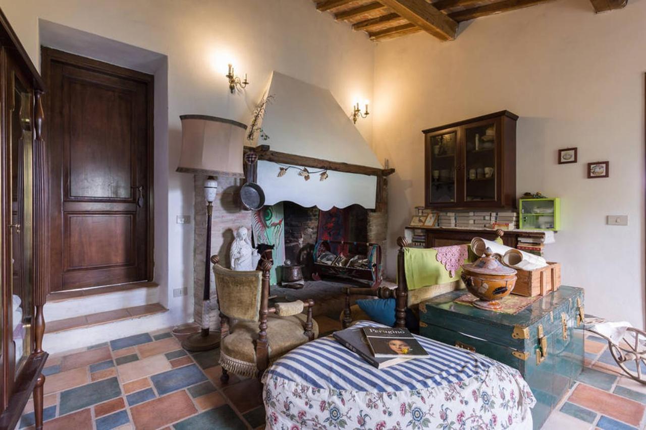 Il Poggio Degli Scoiattoli Couette-café *